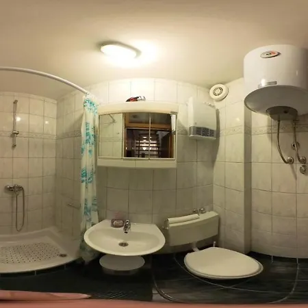 Srecko Apartment