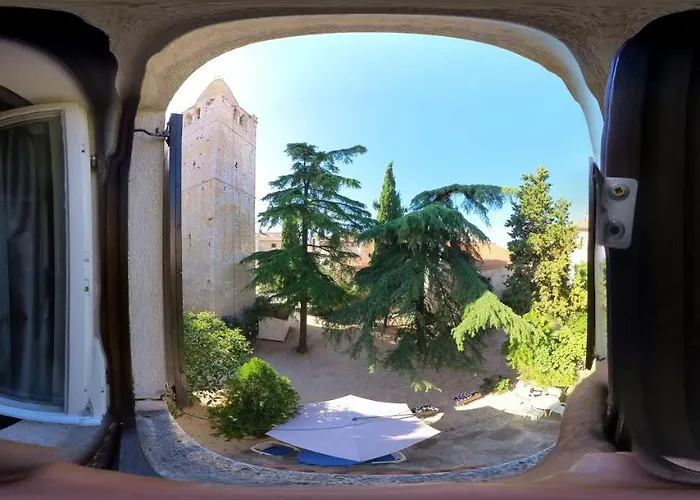 Srećko Apartament *